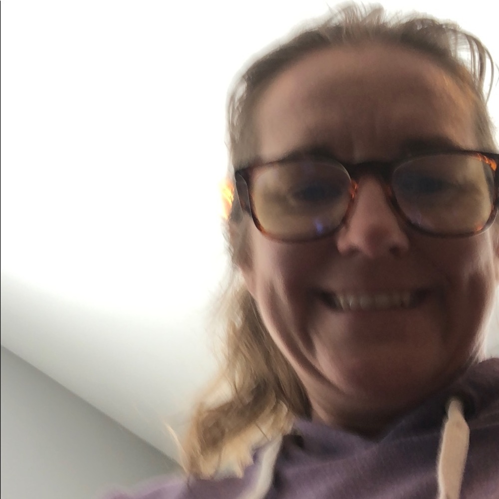 Meet your Posher, Megan